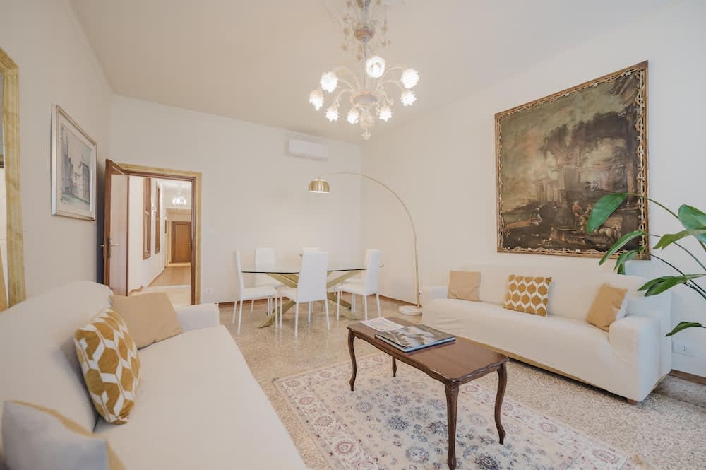 Santo Stefano Palace 1