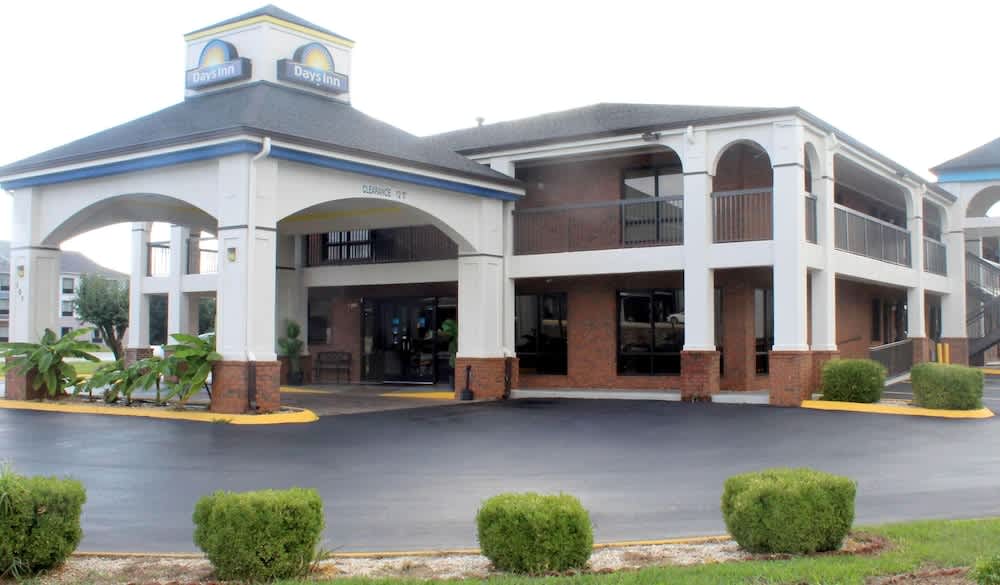 Days Inn by Wyndham Franklin 1