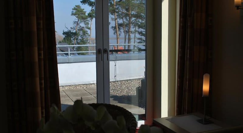 Müritz-Strandhotel 2