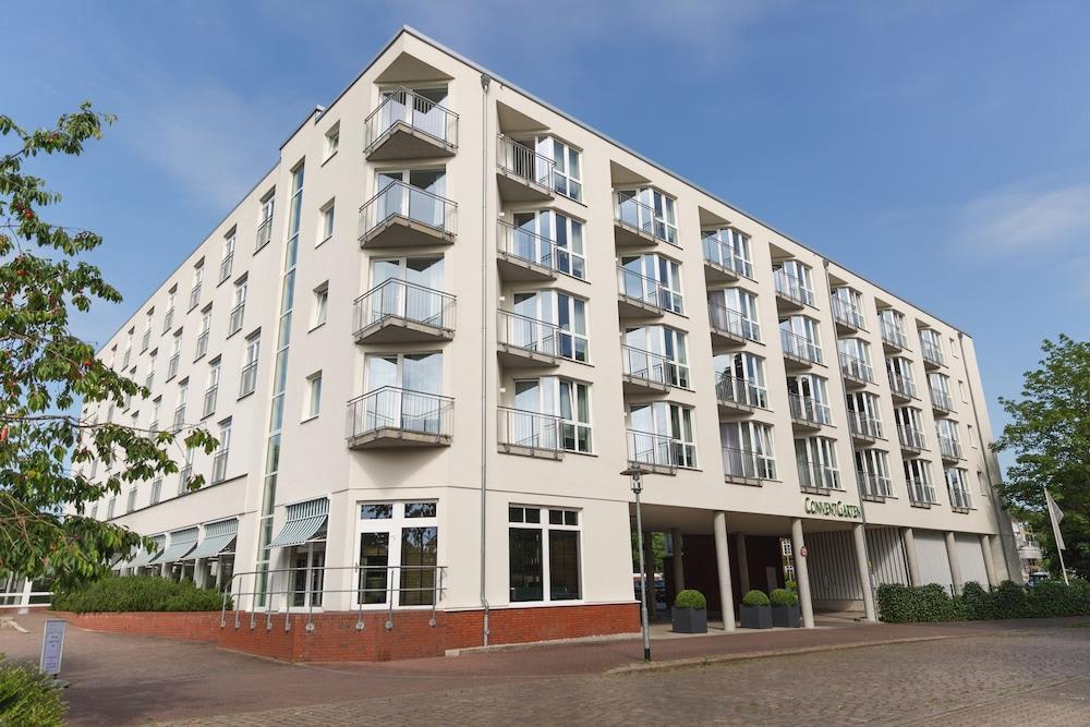 Conventgarten Hotel & Restaurant - direkt am Nord-Ostsee-Kanal 1
