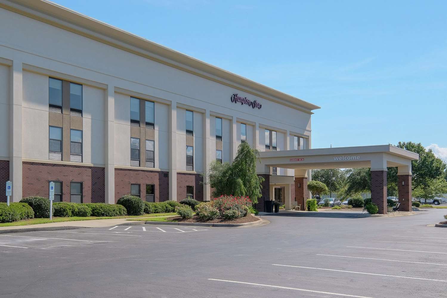 Hampton Inn Edenton 1