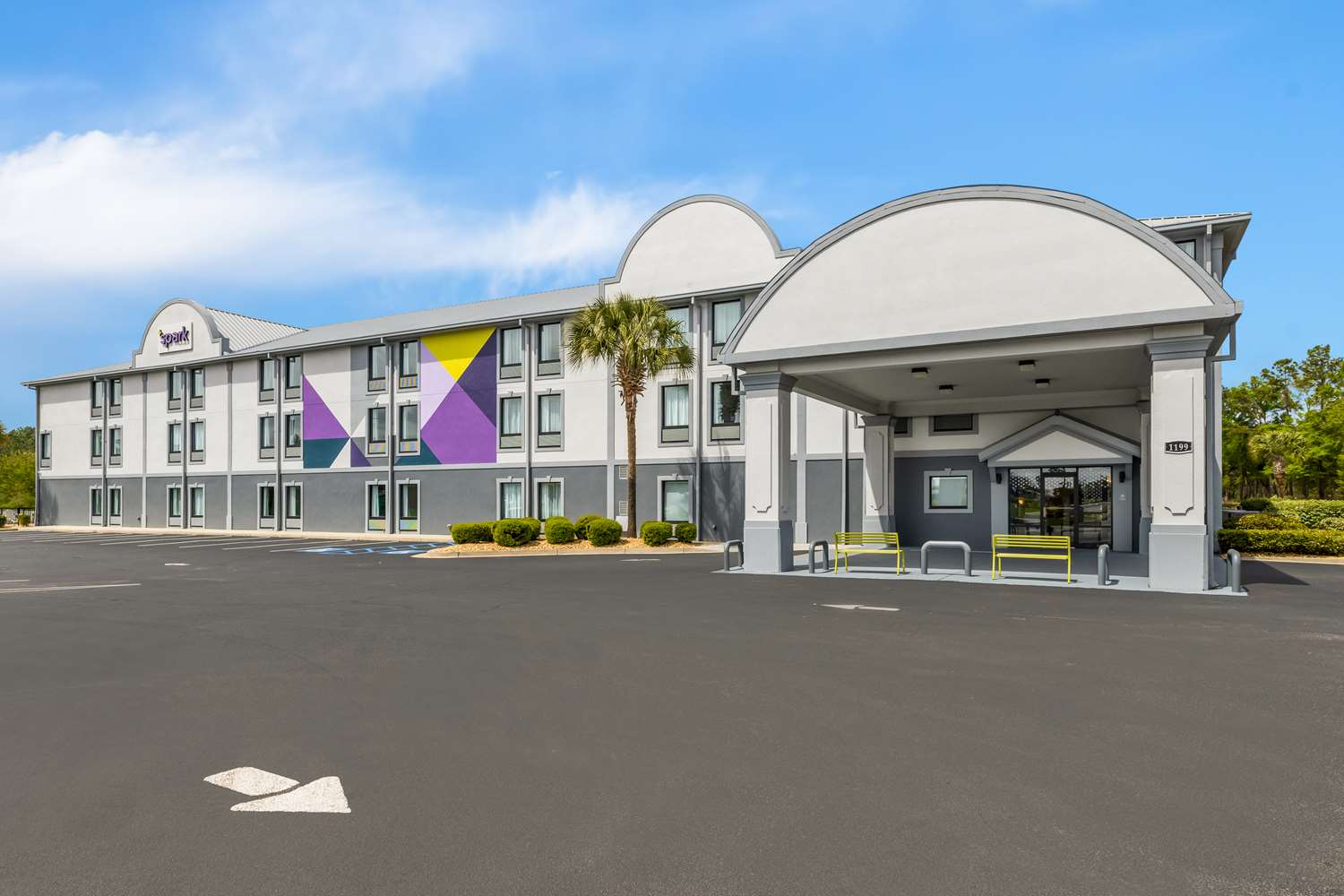 Spark by Hilton Tifton 1