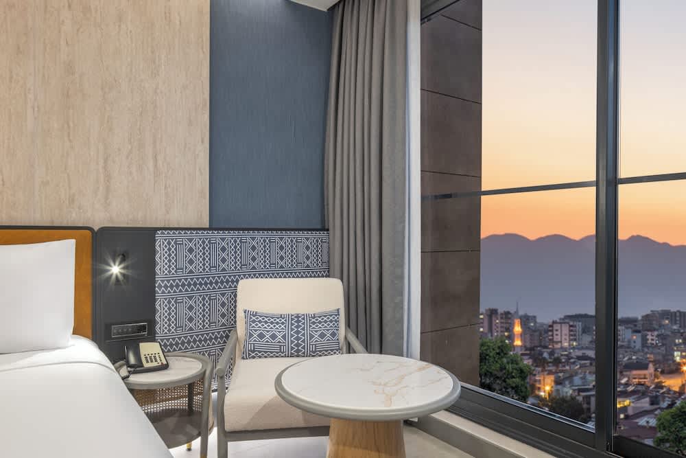 MERCURE ANTALYA KONYAALTI 2
