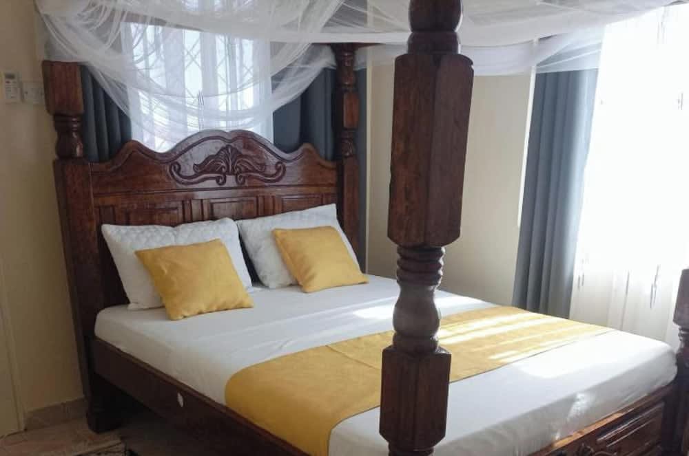 1-Bed - Sleeps 2 - w Free Parking 1