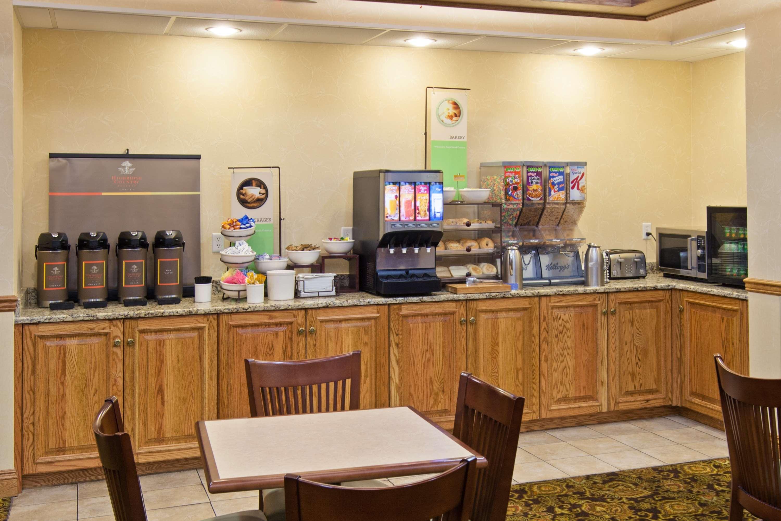 Quality Inn & Suites 2