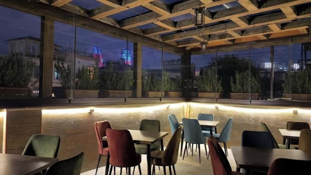 Parliament Palace Hotel Baku 1