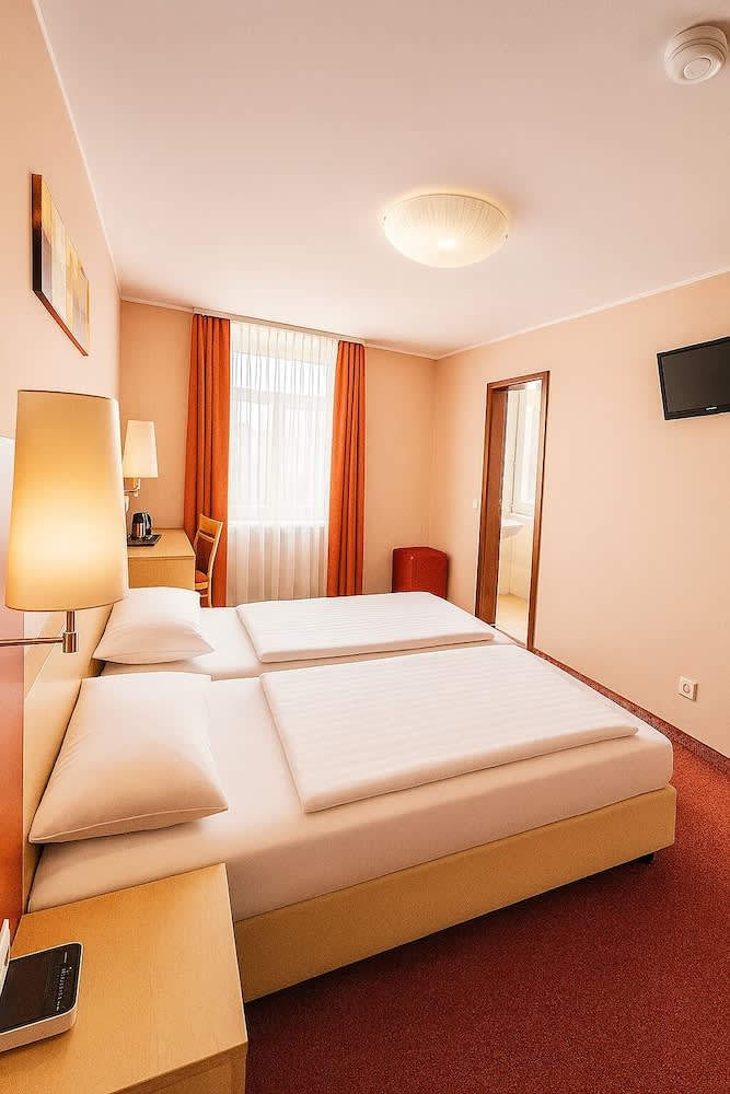 Apartments Atomis Hotel Düsseldorf City 1