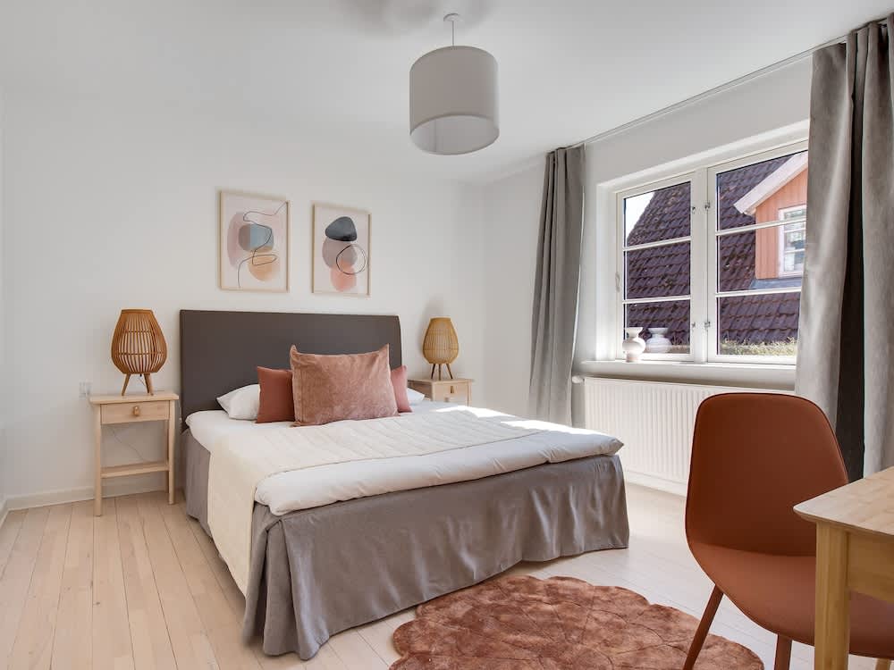 Charm 1 - Chic 2-bdr Apt With Shared Garden 2