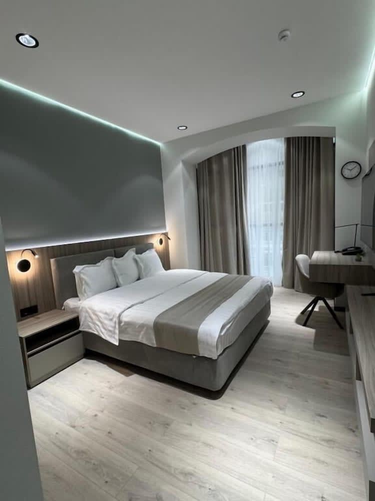 Asia Grand Hotel 1