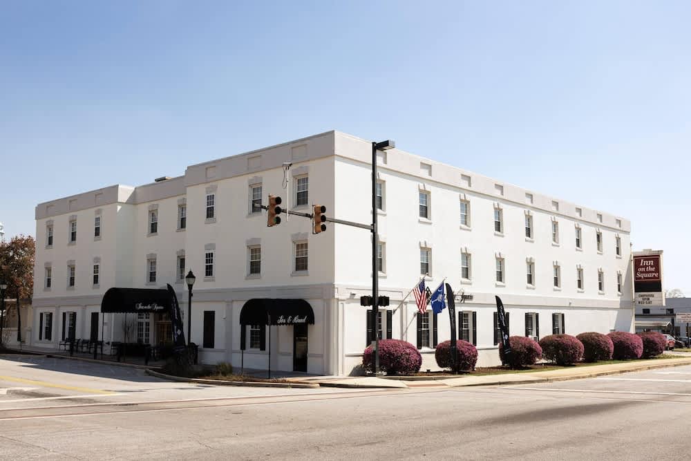Inn on the Square, an Ascend Collection Hotel 1