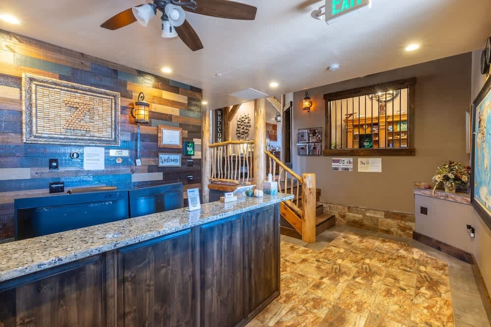 Zion Cliff Lodge 2