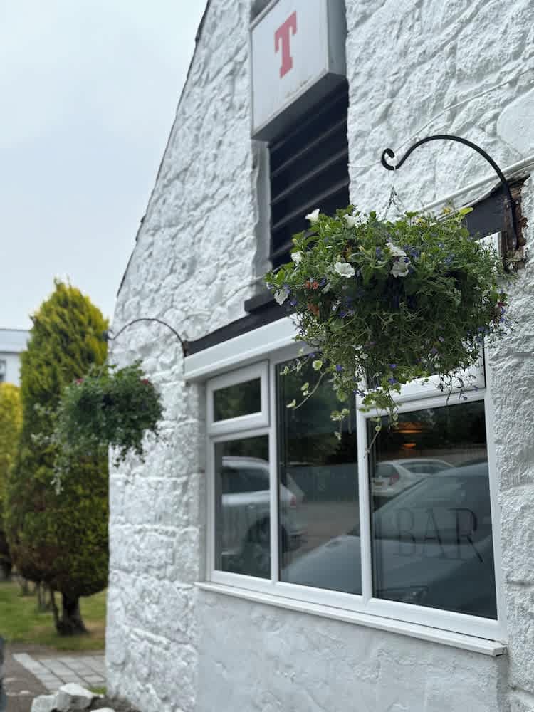 The Lochnell Arms Hotel 2