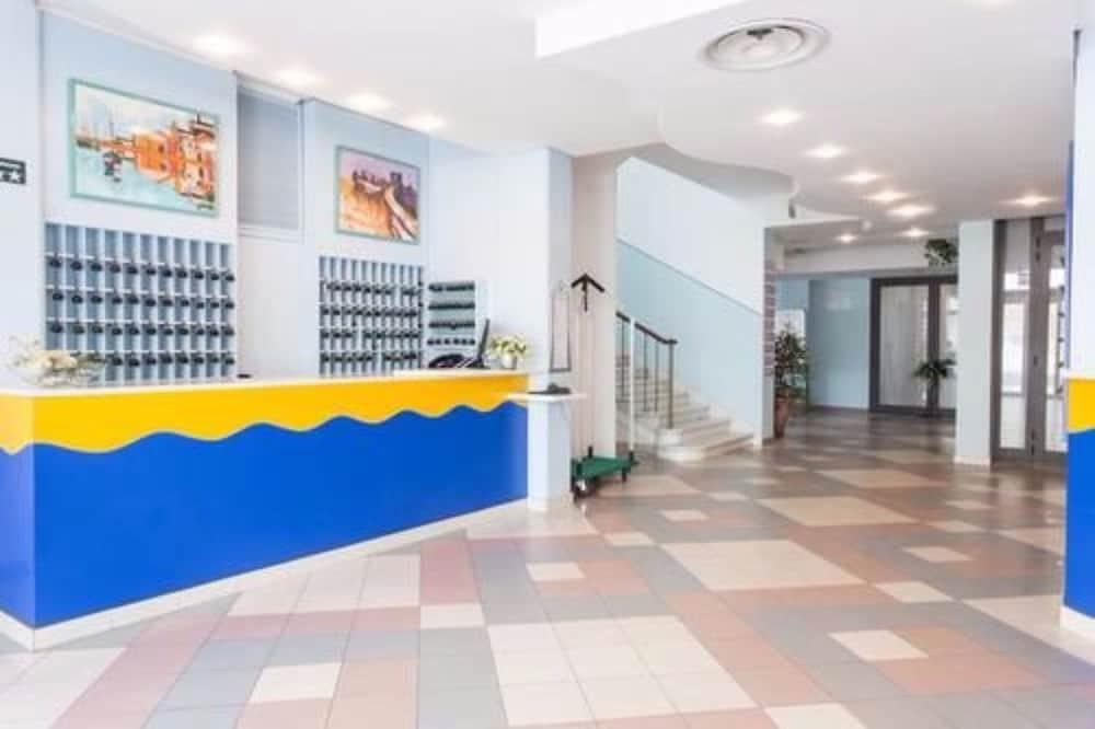 HOTEL ARIZONA 1