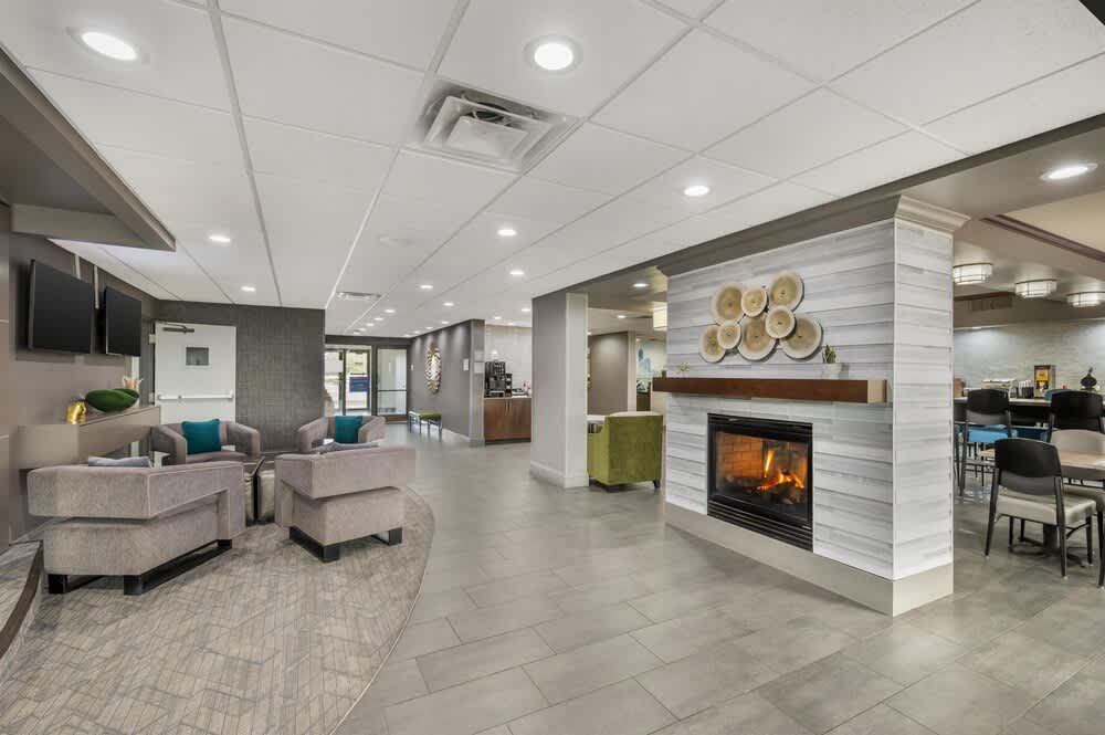 Best Western Plus Indianapolis NW Hotel 2