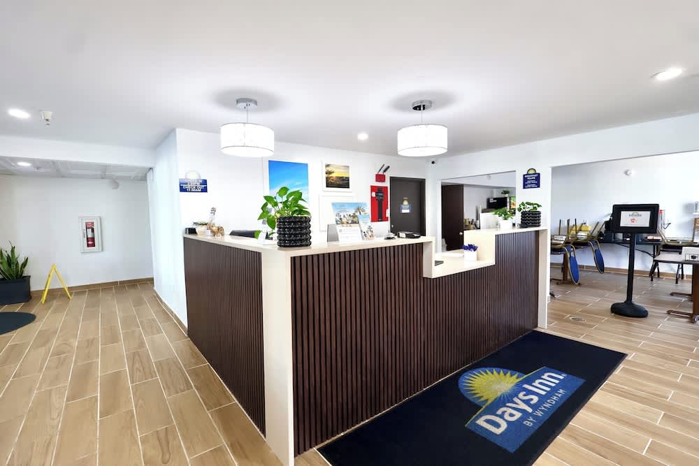 Days Inn by Wyndham Jackson 1