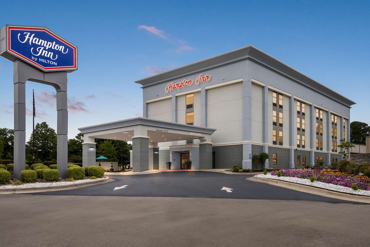 Hampton Inn Florence Midtown near University of North Alabama 2