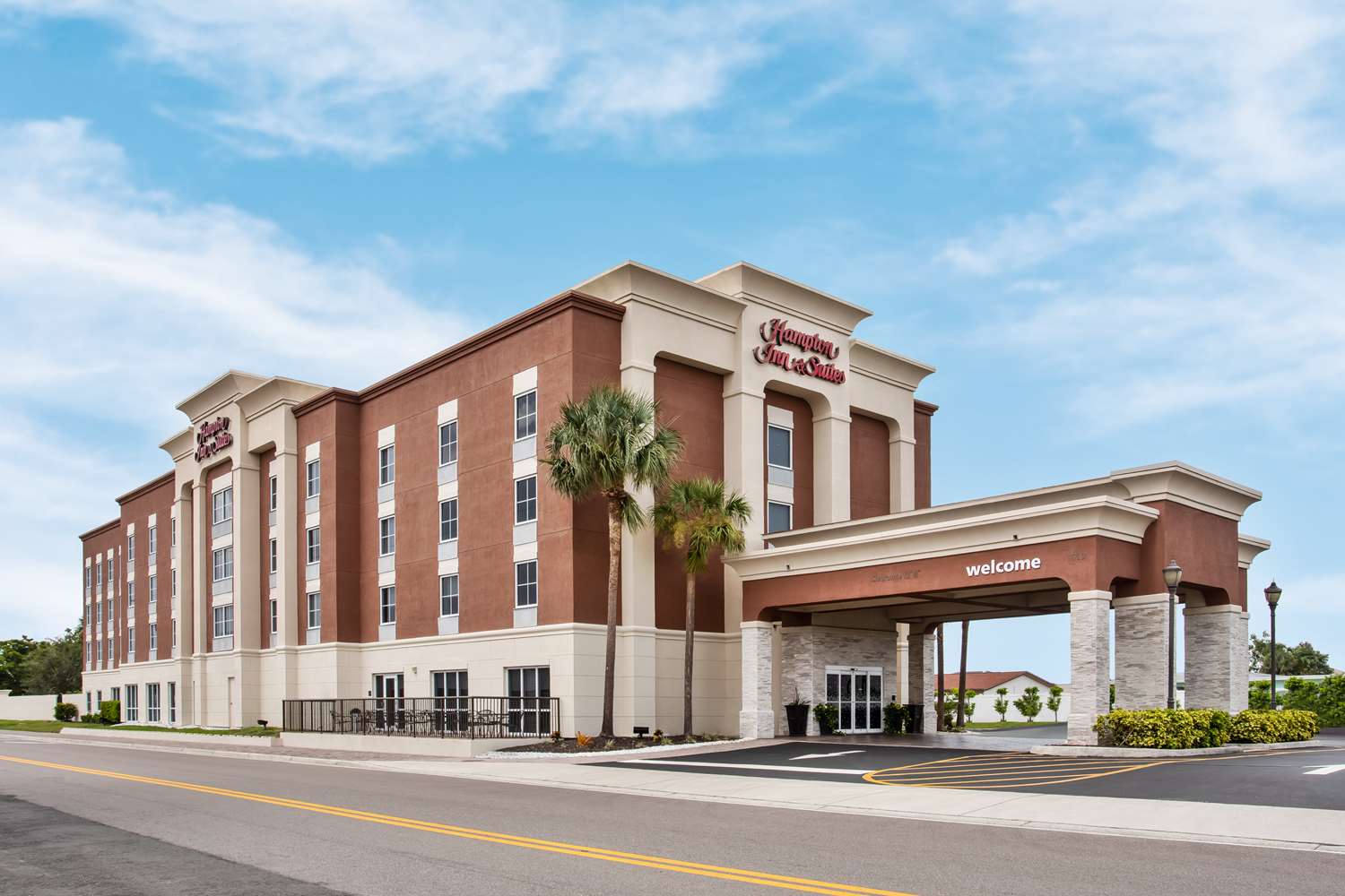Hampton Inn & Suites - Cape Coral/Fort Myers Area, FL 1