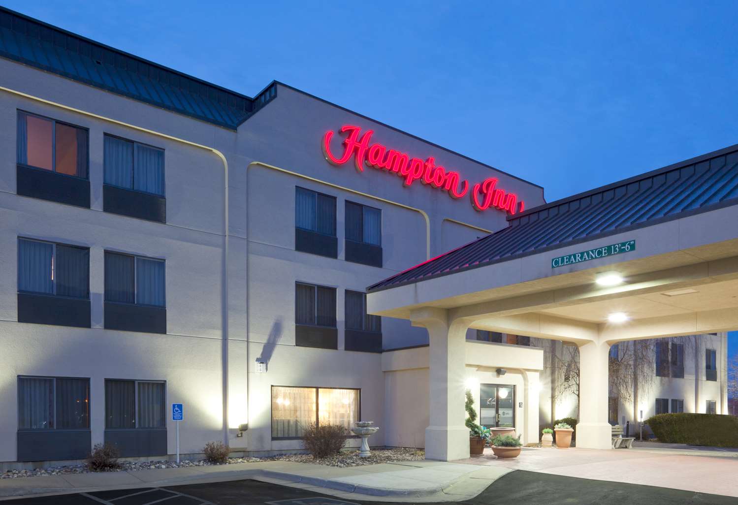 Hampton Inn North Sioux City 2