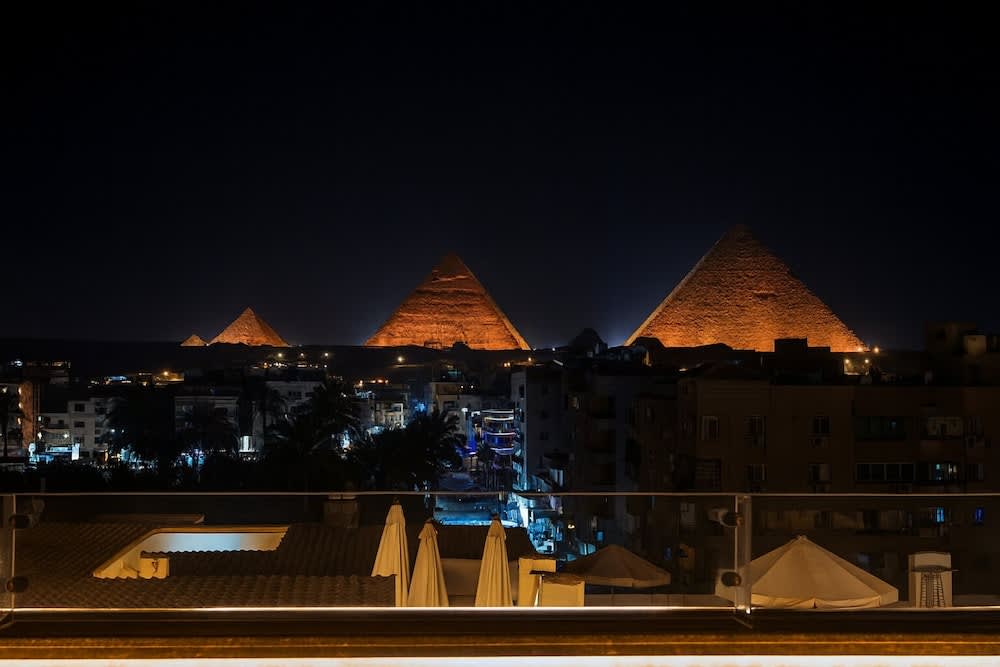 Princess Pyramids View Inn 1