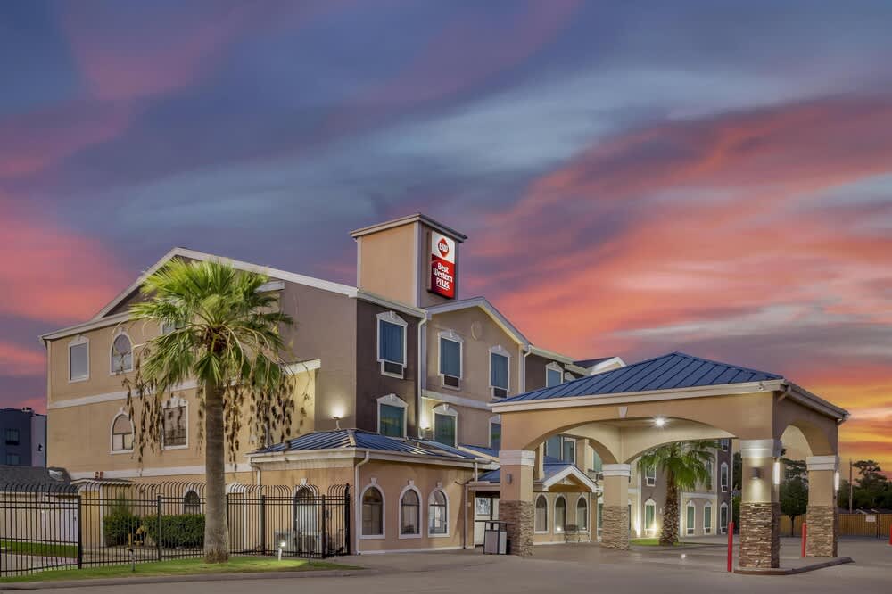Best Western Plus Heritage Inn & Suites Houston,Pasadena,Deer Park,Channelview 1