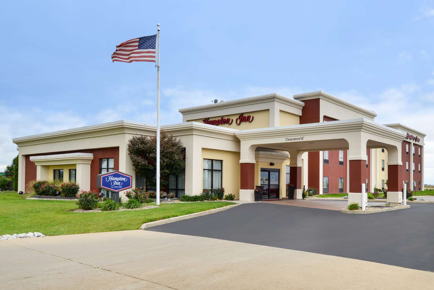 Hampton Inn by Hilton Litchfield 1