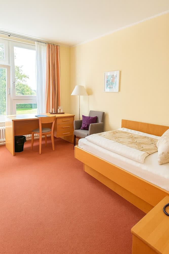 Schlosshotel Eyba 2
