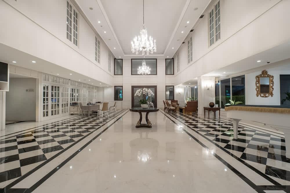 Nims Hotel Seminyak 2