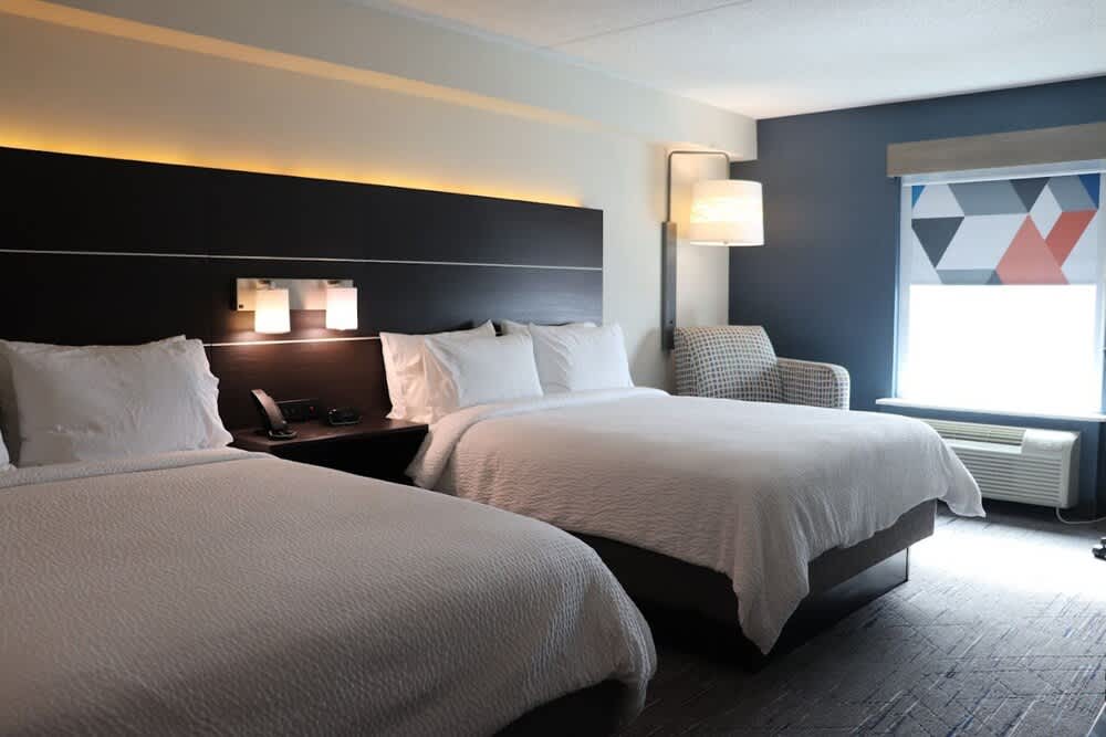 Holiday Inn Express & Suites BRAMPTON by IHG 1