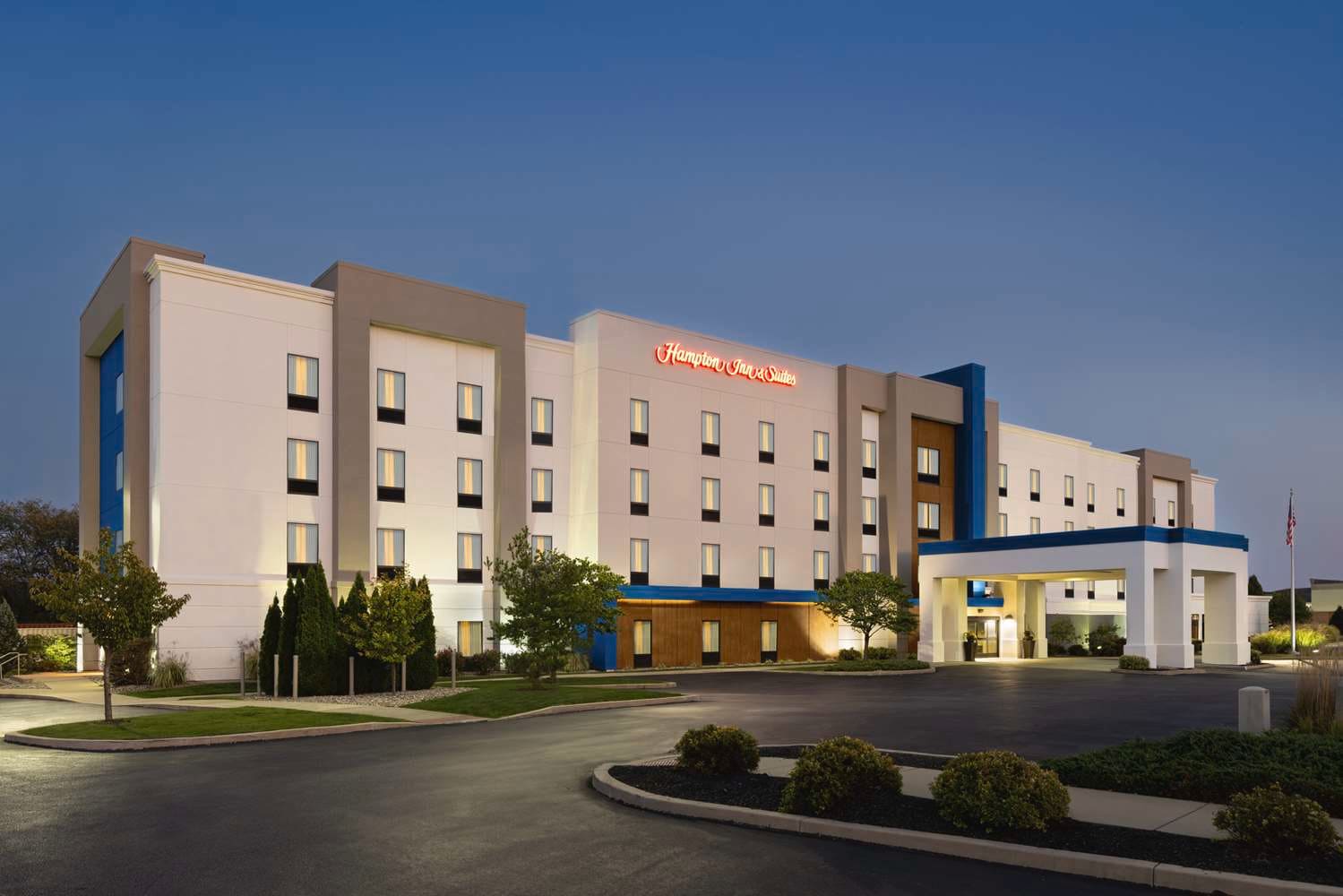 Hampton Inn & Suites York South 1