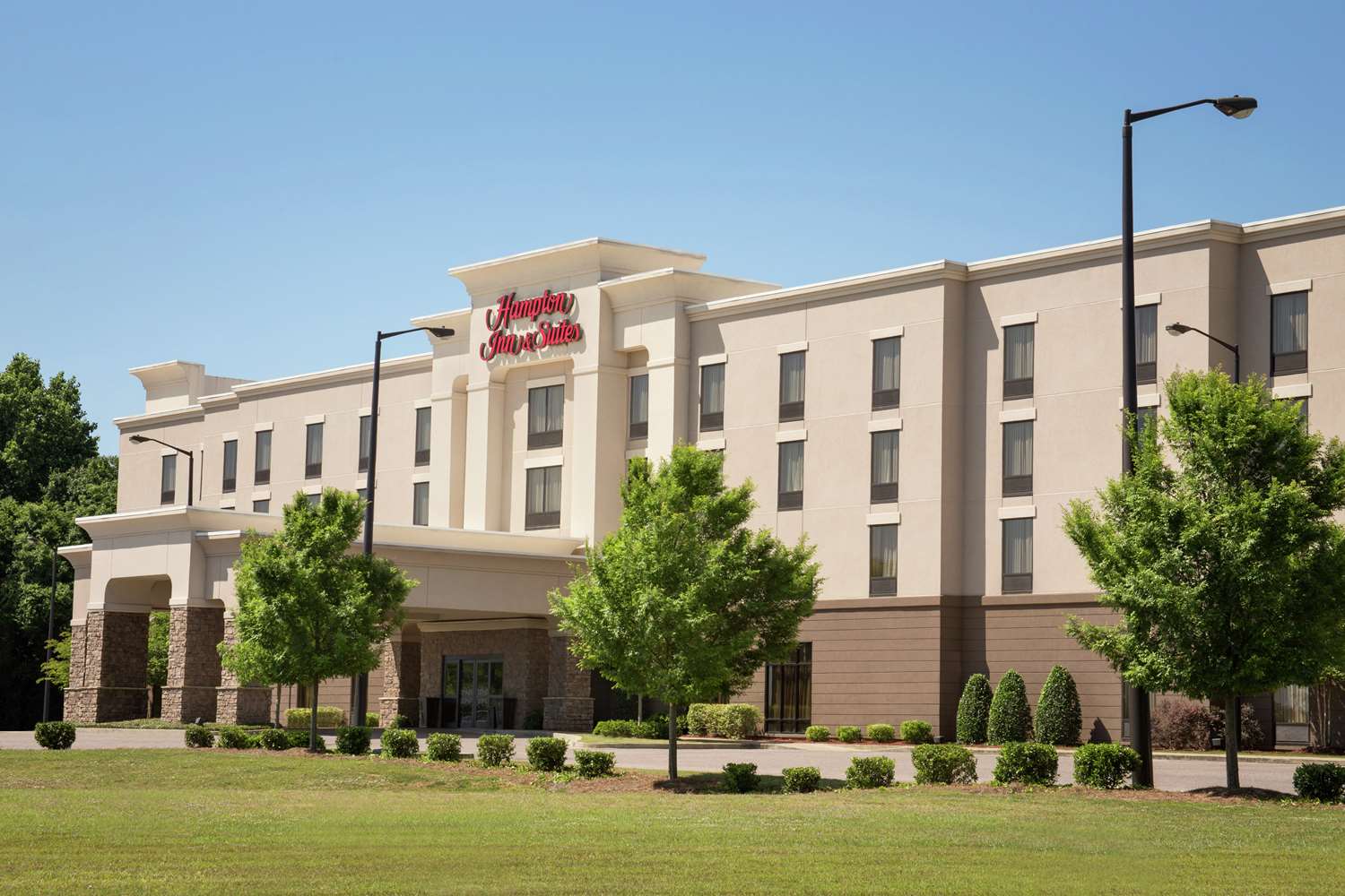Hampton Inn & Suites Prattville 2