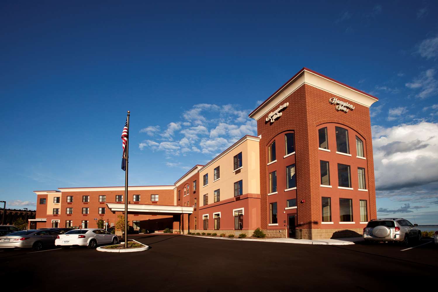 Hampton Inn Marquette/Waterfront 2