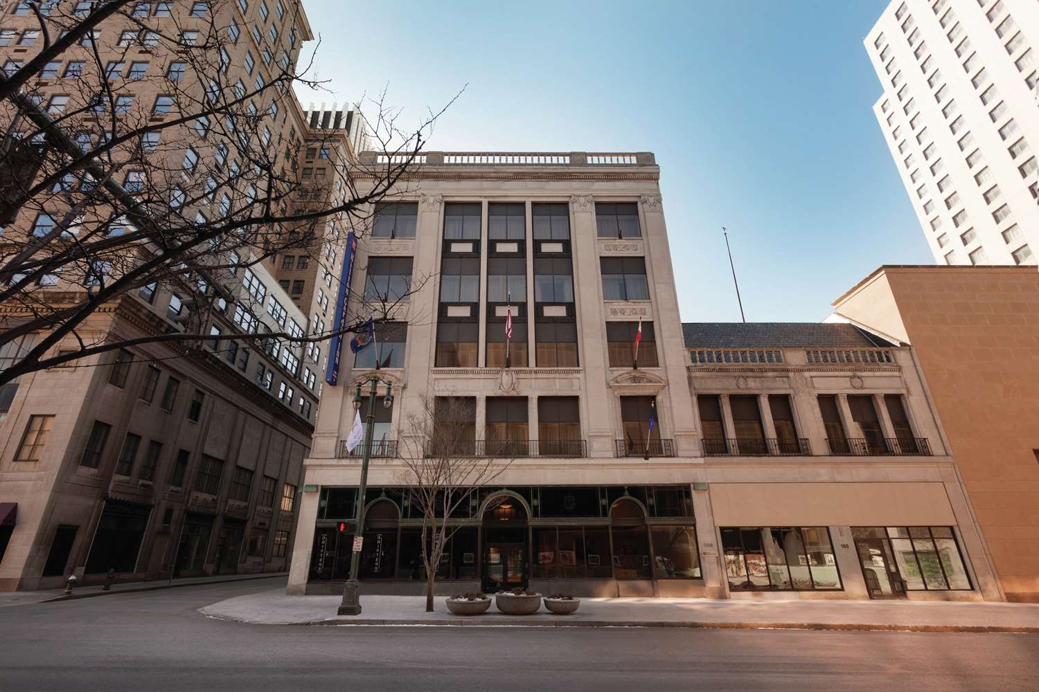 Hilton Garden Inn Rochester Downtown, NY 2