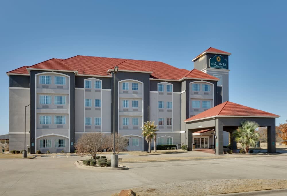 La Quinta by Wyndham Lindale 1