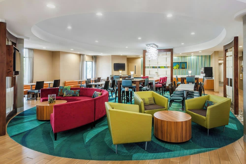SpringHill Suites by Marriott Sioux Falls 2