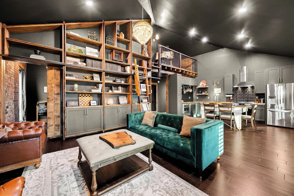 The Chandler Hotel 1