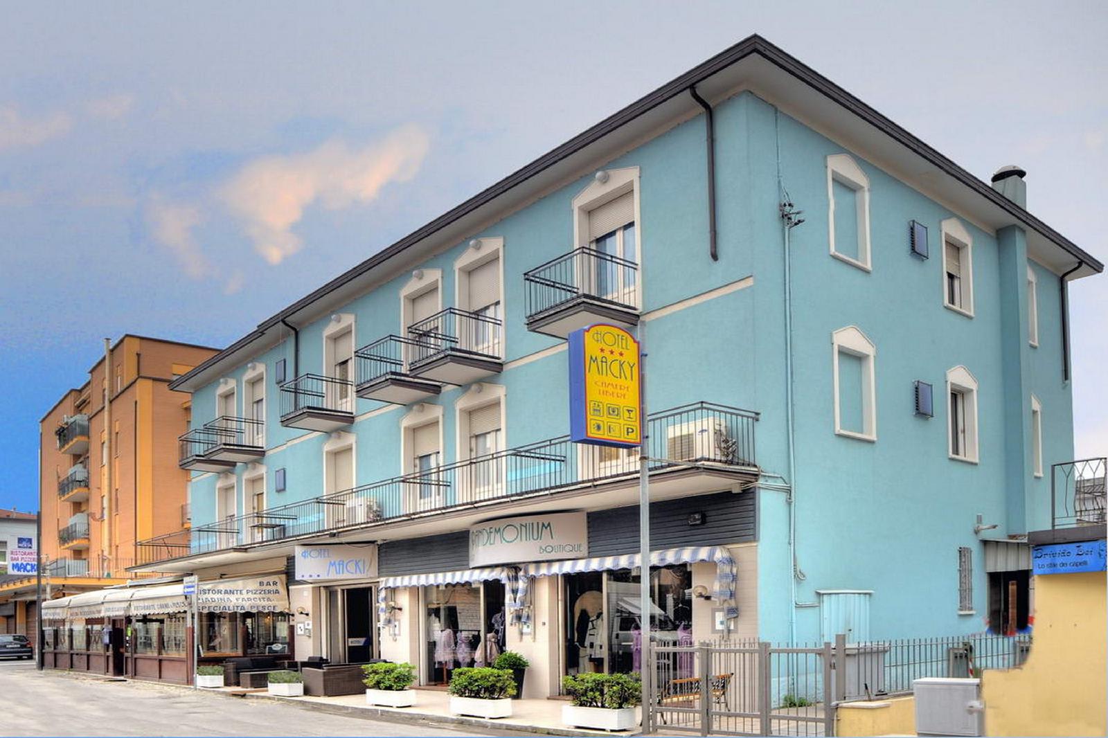 T Hotel- Adults Only, Pet Free Hotel 2