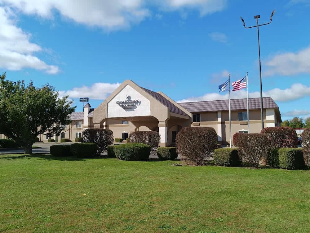 Country Inn & Suites by Radisson, Battle Creek, MI 1