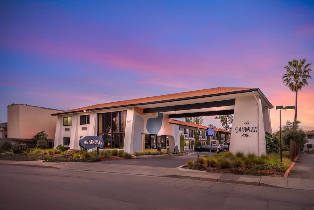 The Sandman Santa Rosa Sonoma, an Ascend Collection Hotel 1