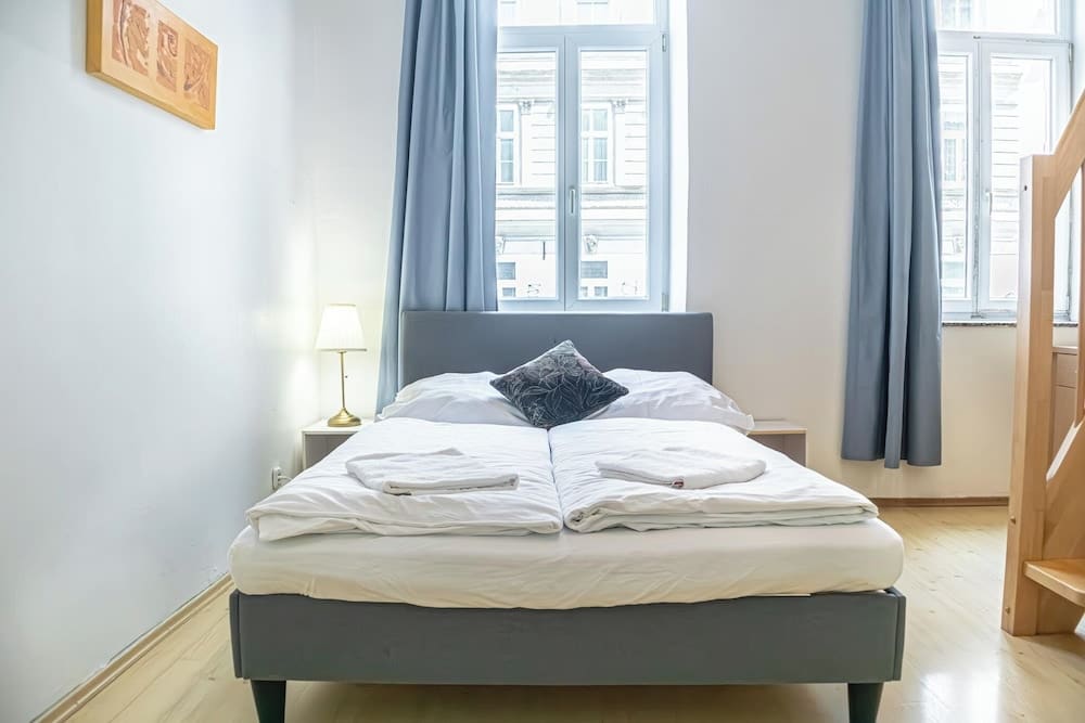 Bright Apartment Near Wiener Stadthalle 2