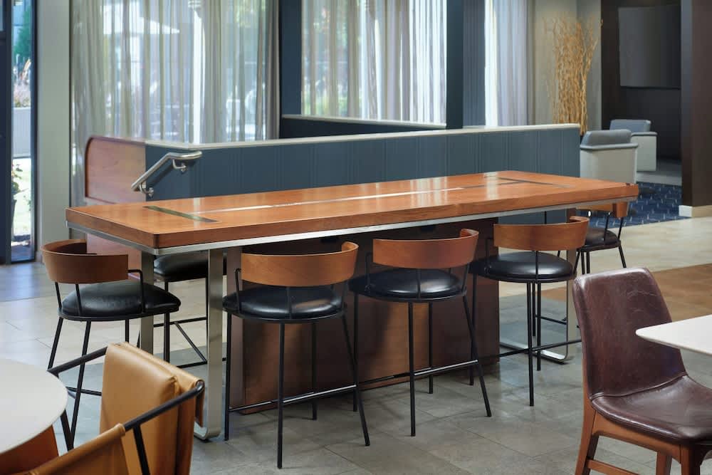 Courtyard by Marriott Perimeter Center 2