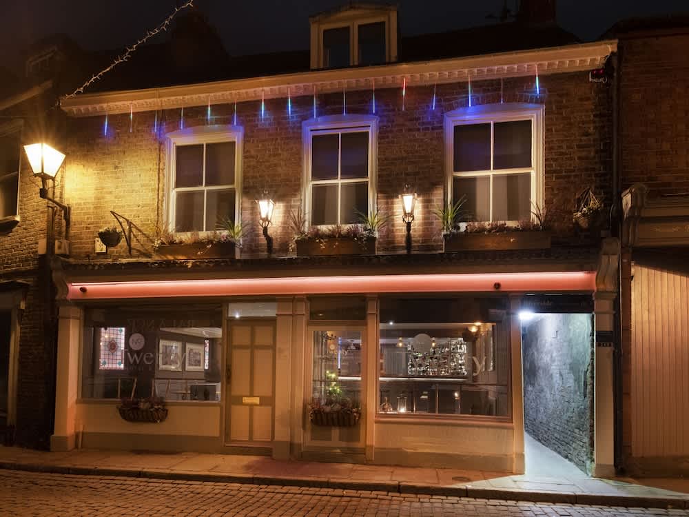 Twenty Hotel & Bar 1