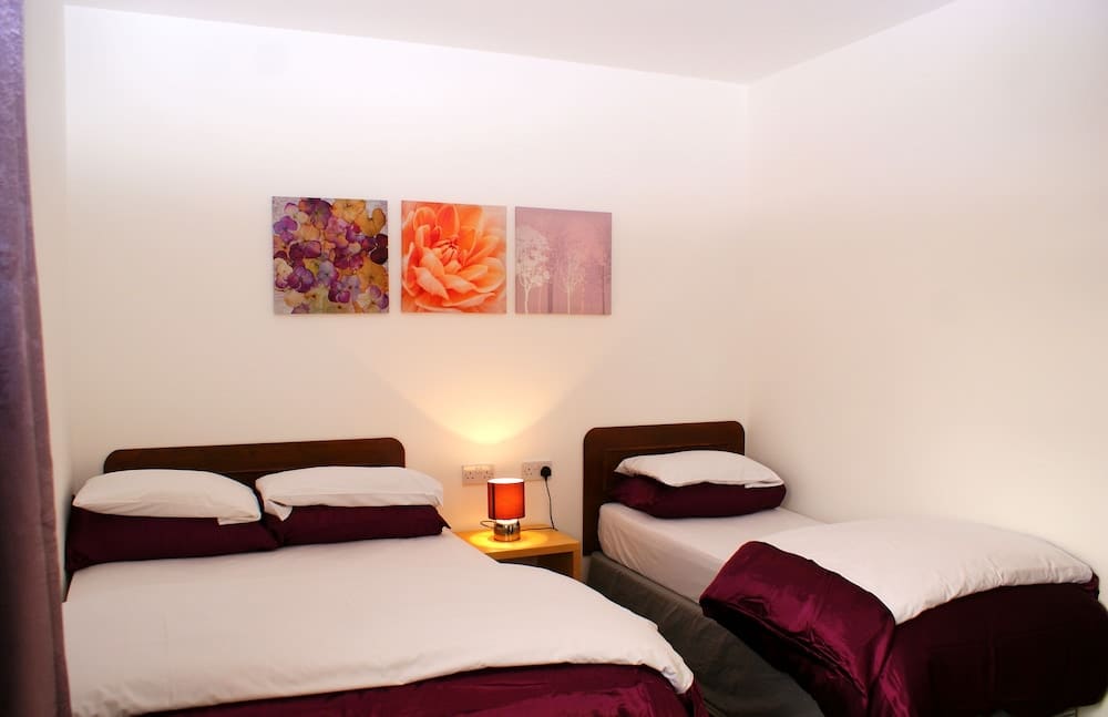 The Hindes Hotel 2