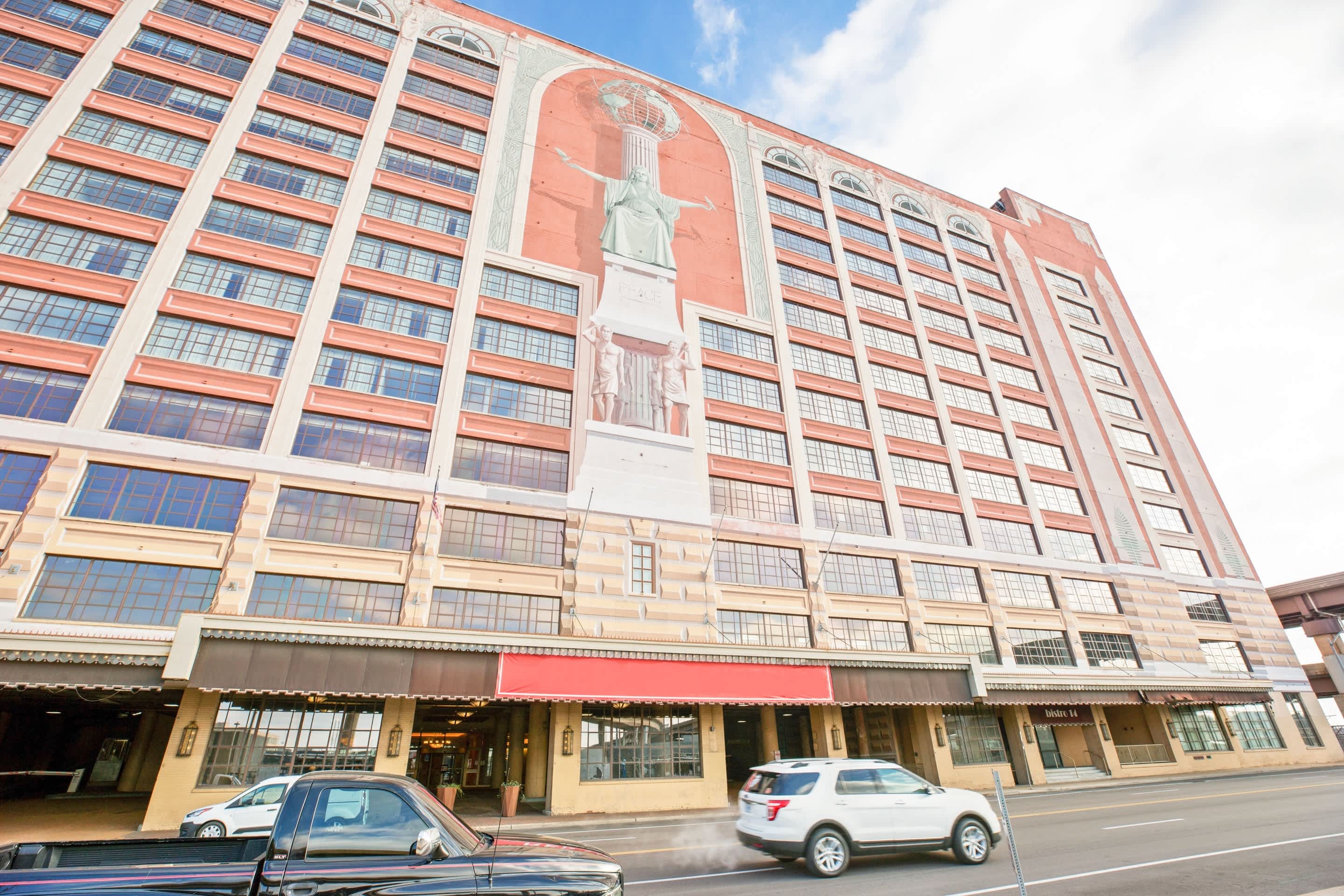 Hotel St. Louis Downtown City Center MO 1