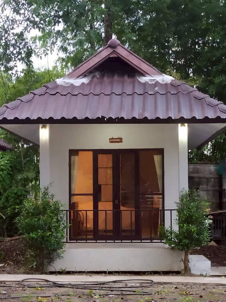 A-Thip House 2