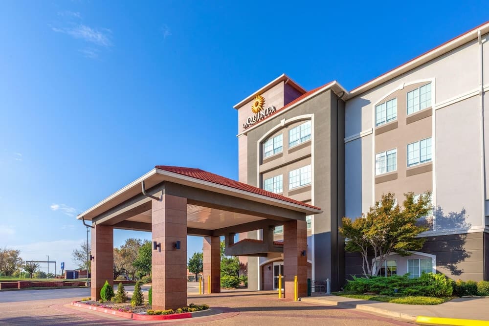 La Quinta by Wyndham Oklahoma City - Moore 1