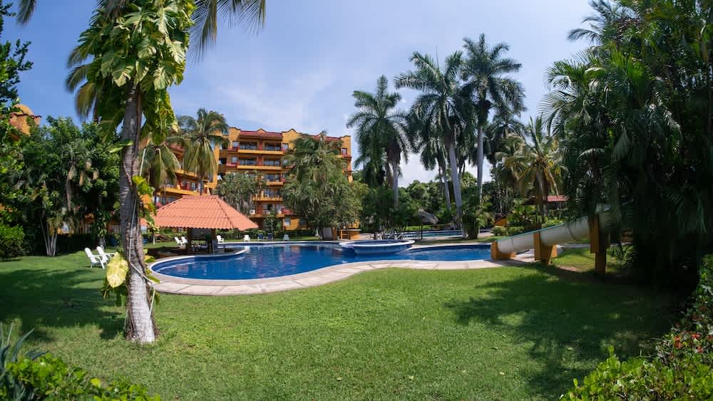 Puerta del mar 1