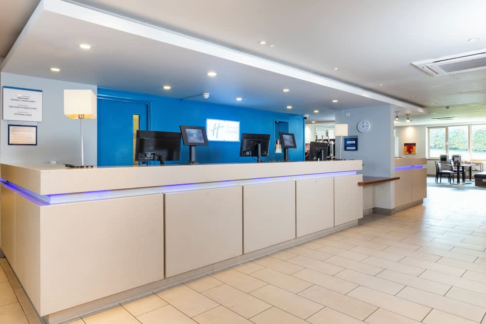 Holiday Inn Express LONDON - DARTFORD by IHG 2