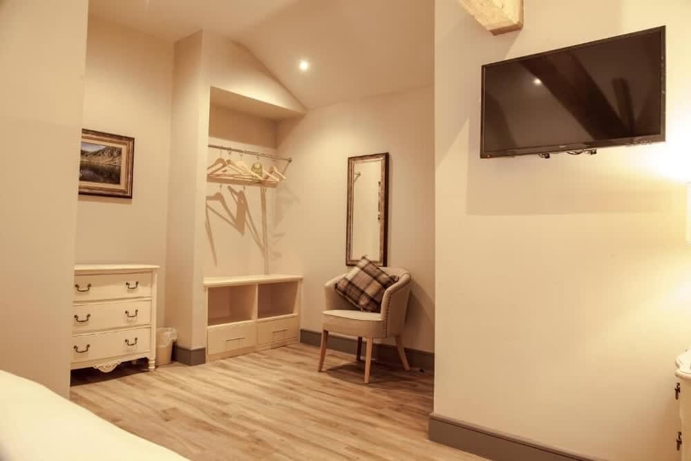 Crofters Lodge 2