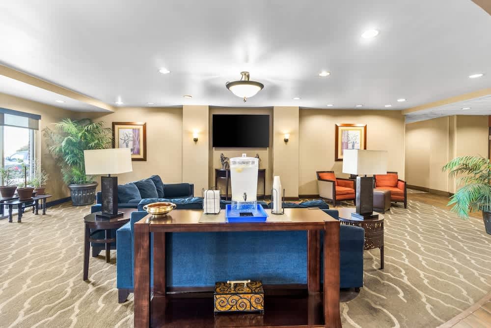 Comfort Suites 2
