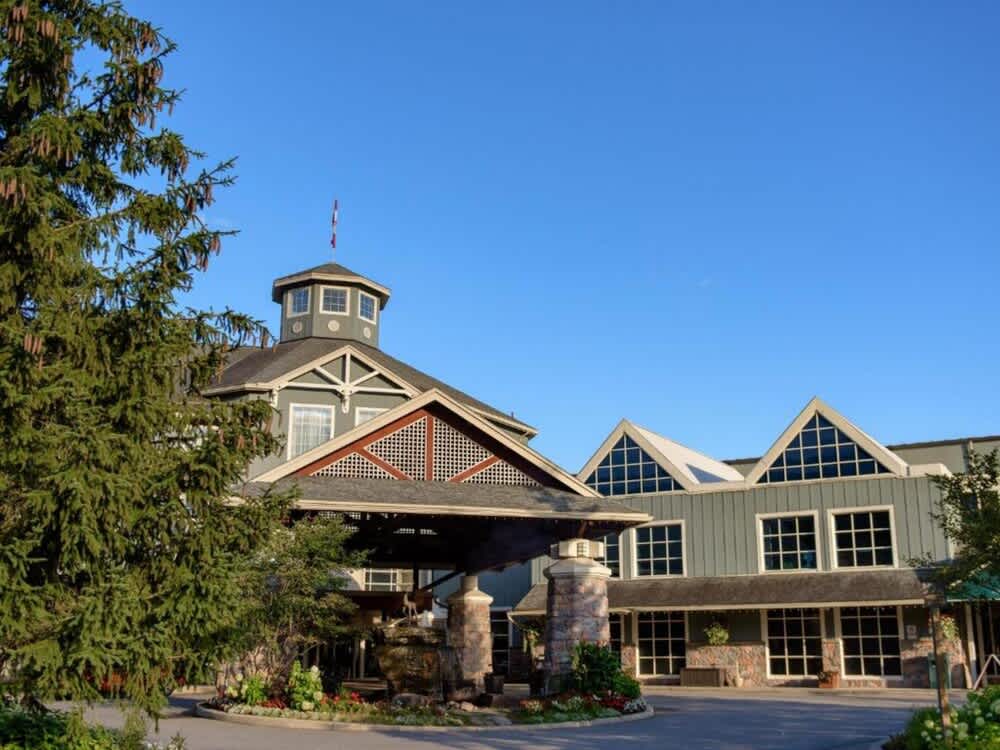 Deerhurst Resort 1
